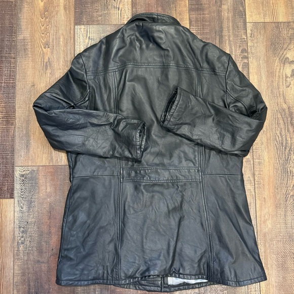 Wilson’s leather jacket - Picture 8 of 11